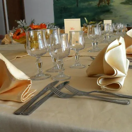 San Carlo - Terrazzo Sul Mare Con Ristorante E Pizzeria 3*