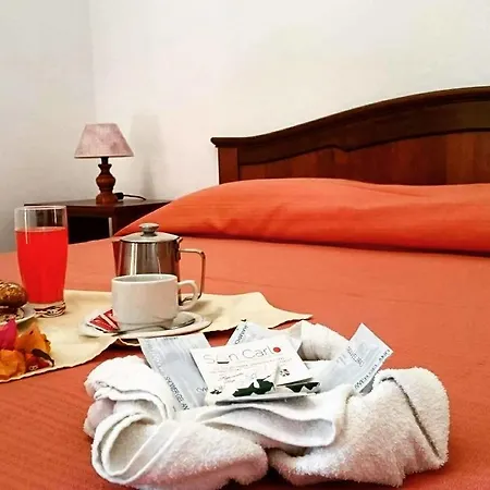 San Carlo - Terrazzo Sul Mare Con Ristorante E Pizzeria Zambrone