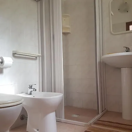 Nocleg ze śniadaniem San Carlo - Terrazzo Sul Mare Con Ristorante E Pizzeria 3*