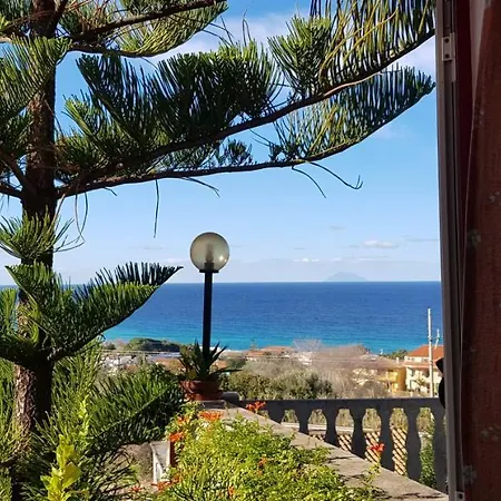 Nocleg ze śniadaniem San Carlo - Terrazzo Sul Mare Con Ristorante E Pizzeria Zambrone