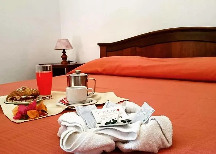 San Carlo - Terrazzo Sul Mare Con Ristorante E Pizzeria 赞布隆内